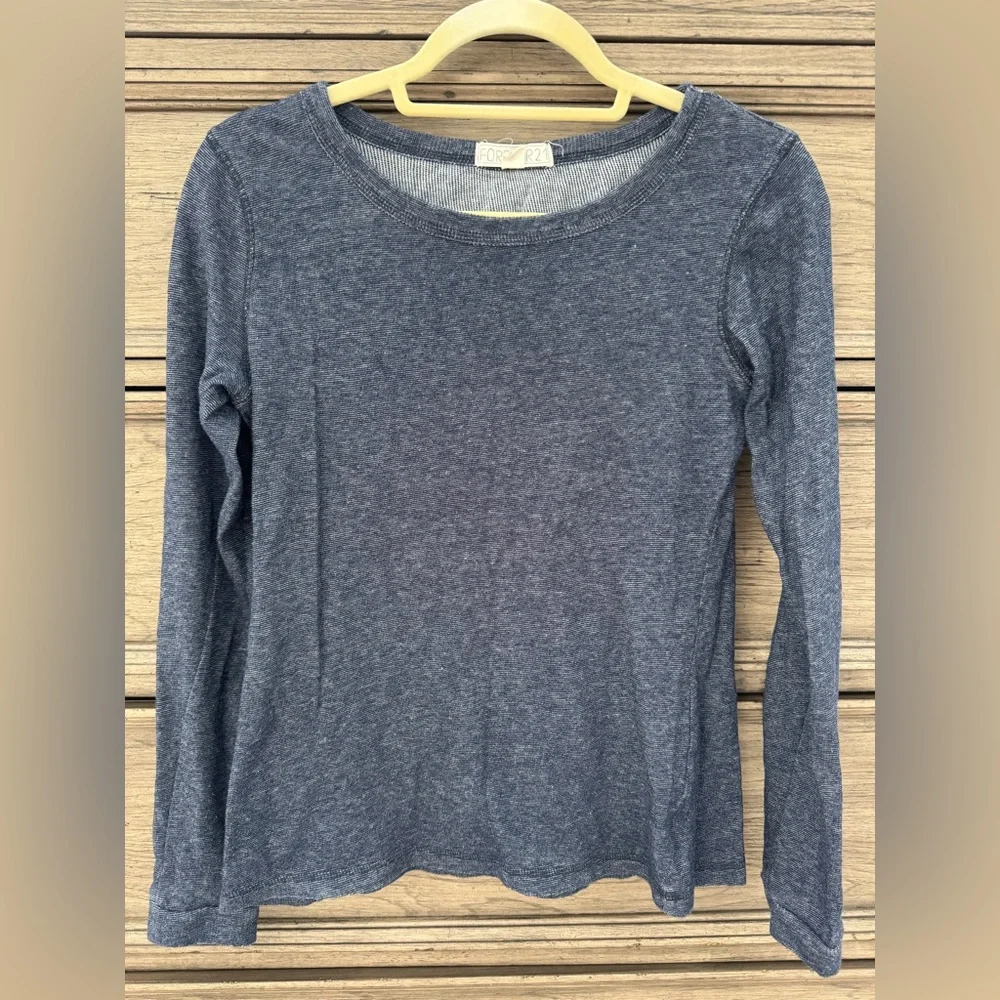 Forever 21 Navy Blue Waffle Long Sleeve Women's Top EUC Thermal Tee